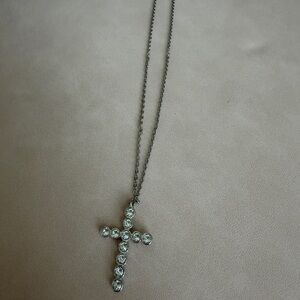 Elegant Silver Cross Pendant Necklace
